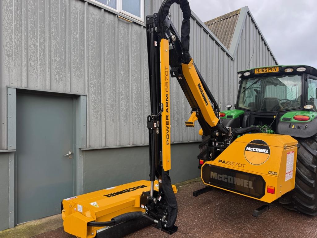 McConnel PA6570T hedge trimmer