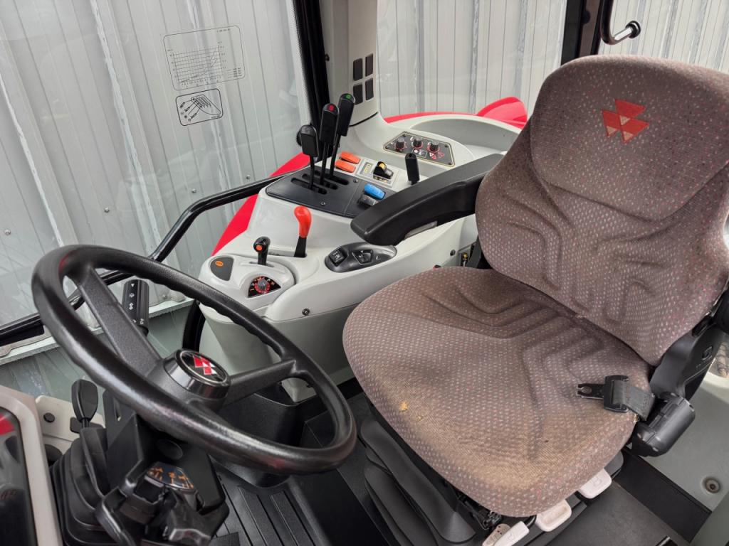 Massey Ferguson 5480
