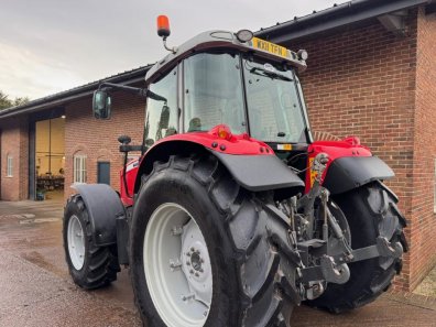 Massey Ferguson 5480