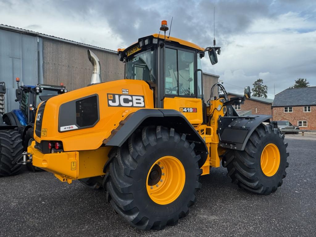 JCB 419S