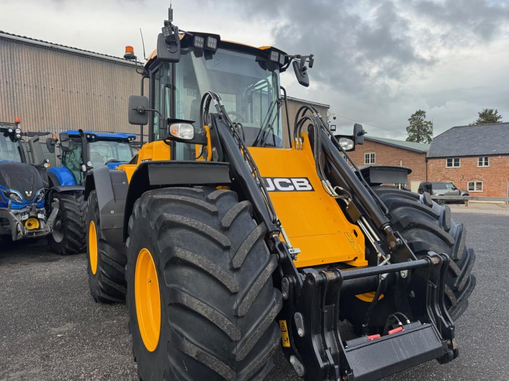 JCB 419S