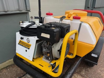 Brendon towable power washer