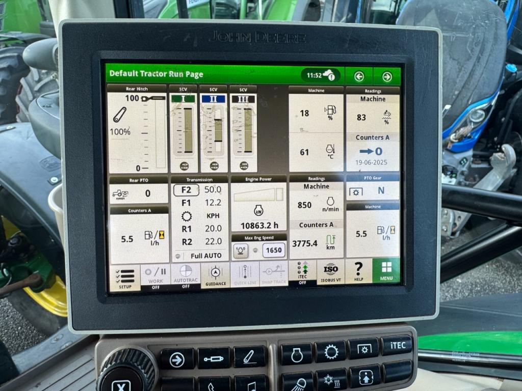 John Deere 6145R