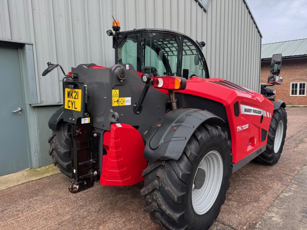 Massey Ferguson TH.7038