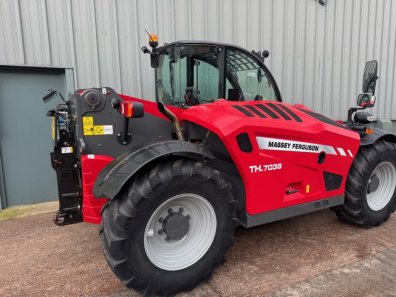 Massey Ferguson TH.7038