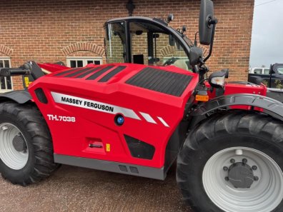 Massey Ferguson TH.7038