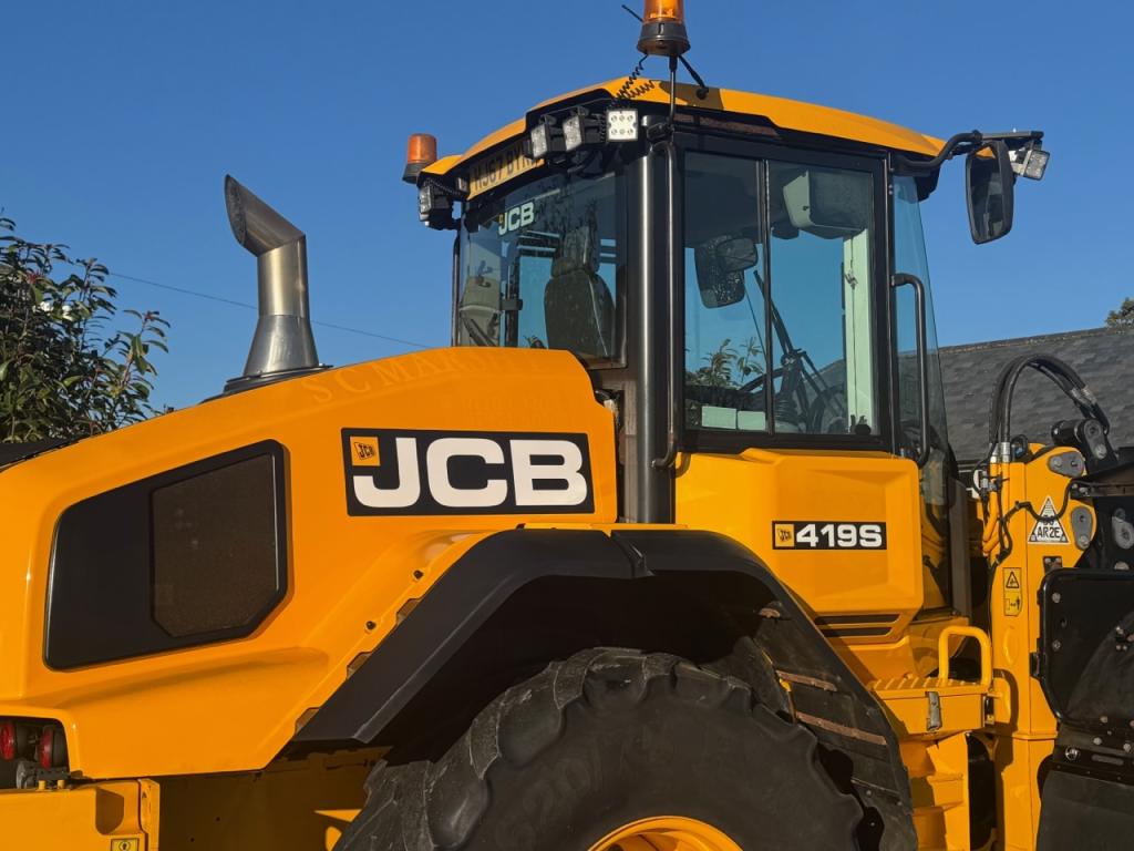 JCB 419S