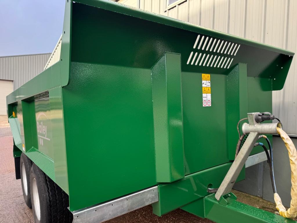 Bailey 10 Ton Contract Dump trailer