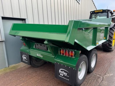 Bailey 10 Ton Contract Dump trailer