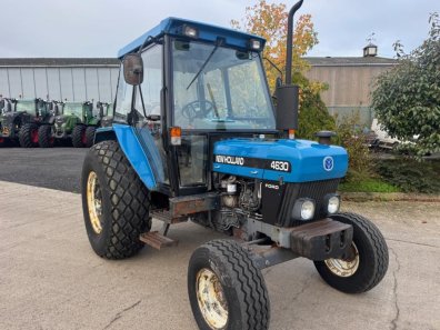 New Holland 4630