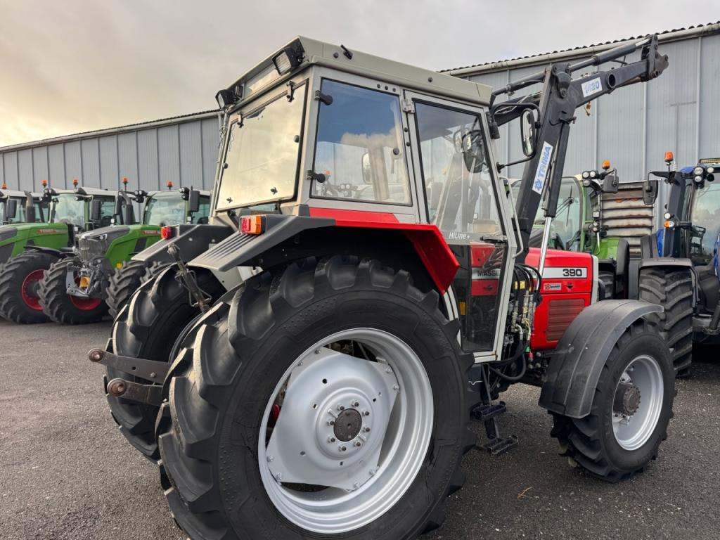 Massey Ferguson 390