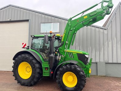 John Deere 6215R Ultimate Edition