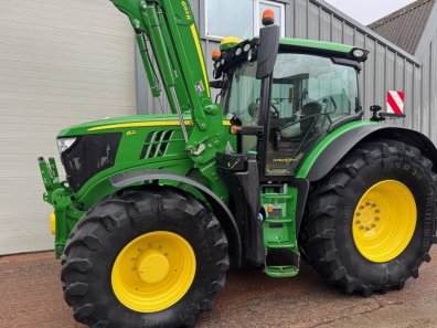 John Deere 6215R Ultimate Edition