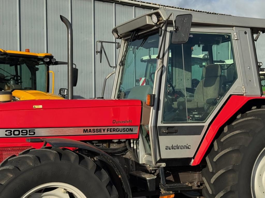 Massey Ferguson 3095 Autotronic