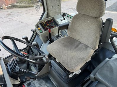 Massey Ferguson 3095 Autotronic