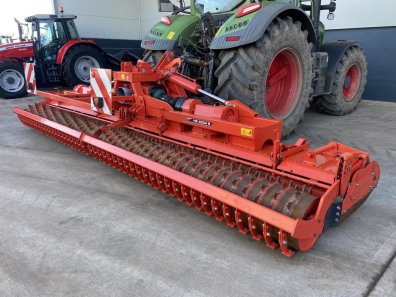 Kuhn HR6004 R power harrow