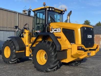 JCB 435S