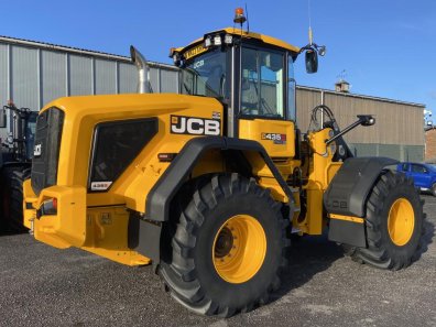 JCB 435S