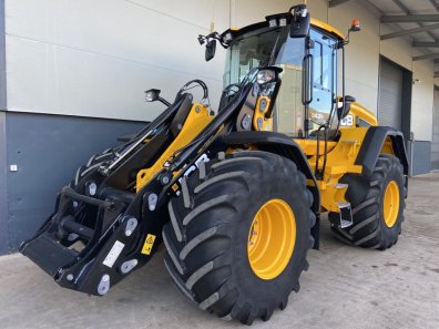 JCB 435S