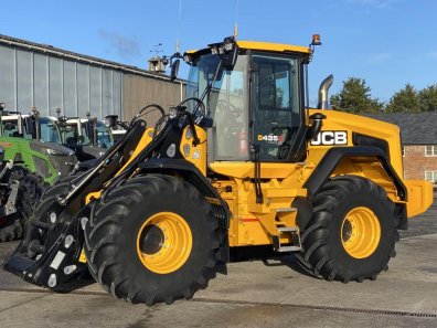 JCB 435S