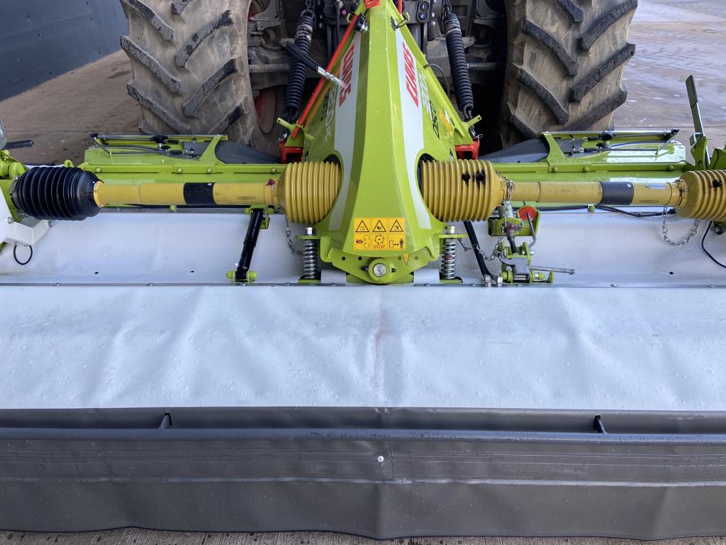 Claas Disco 9200C Autoswather mower conditioners + 3200FC mower conditioner