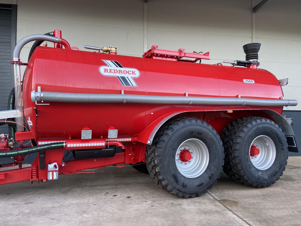Redrock 3500 gallon tanker