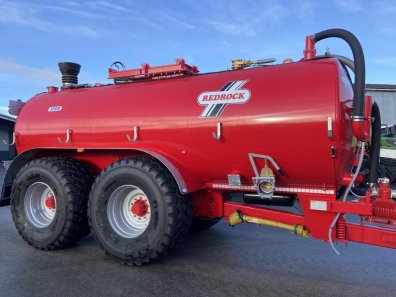 Redrock 3500 gallon tanker
