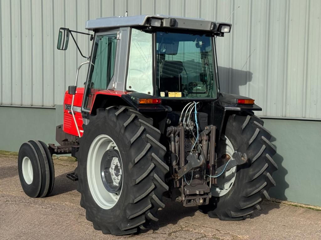 Massey Ferguson 3075