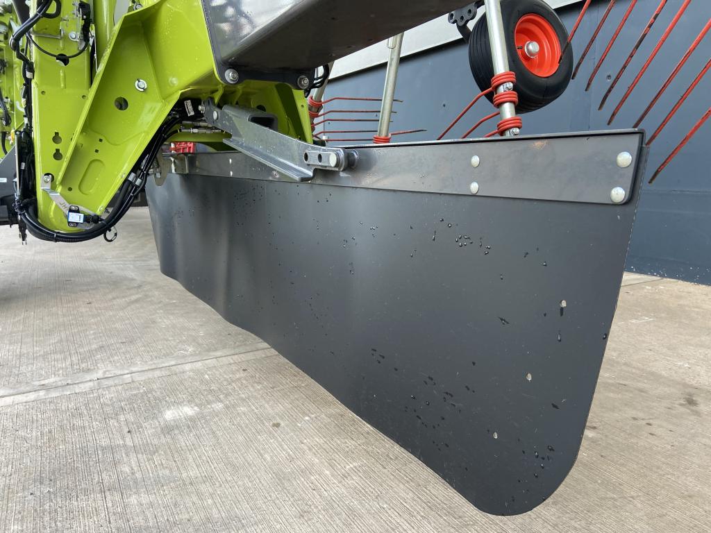 Claas Liner 4800 Business 4 rotor rake