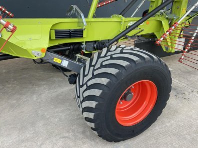 Claas Liner 4800 Business 4 rotor rake