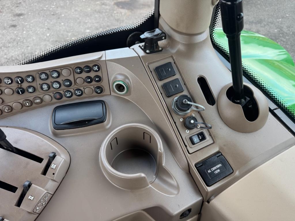 John Deere 6145R