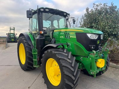 John Deere 6145R