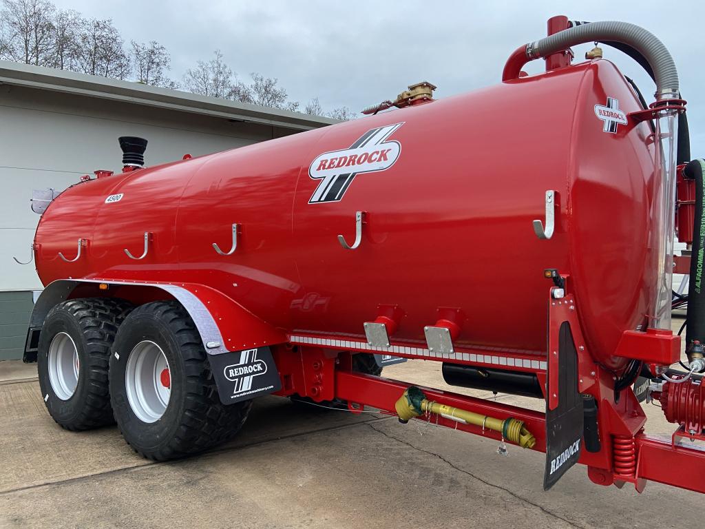 Redrock 4500 Gallon tanker