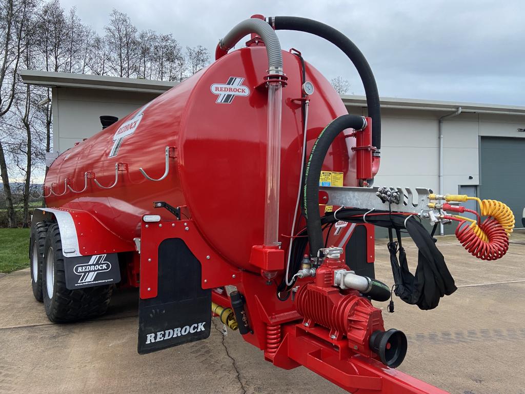 Redrock 4500 Gallon tanker