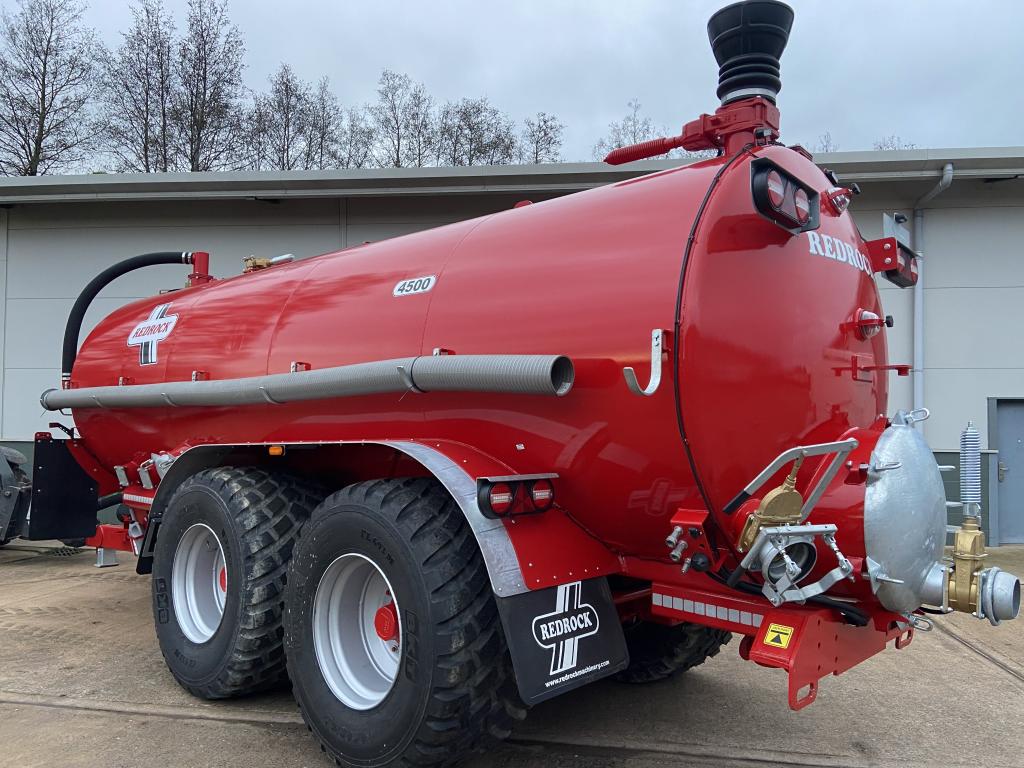 Redrock 4500 Gallon tanker