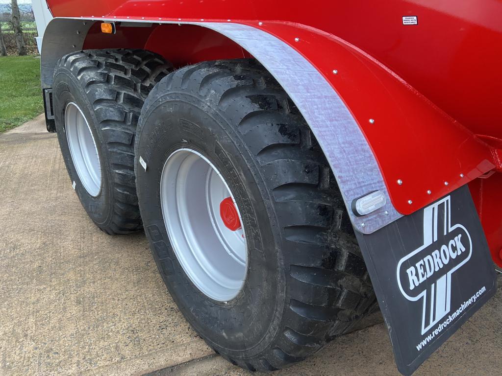 Redrock 4500 Gallon tanker
