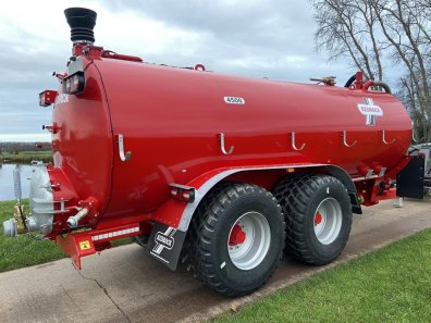 Redrock 4500 Gallon tanker