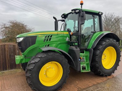 John Deere 6155M