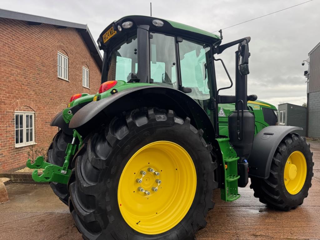 John Deere 6155M