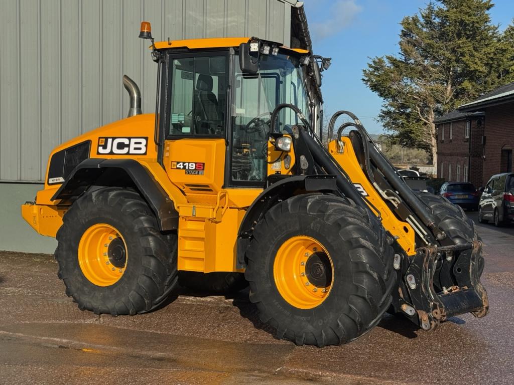 JCB 419S