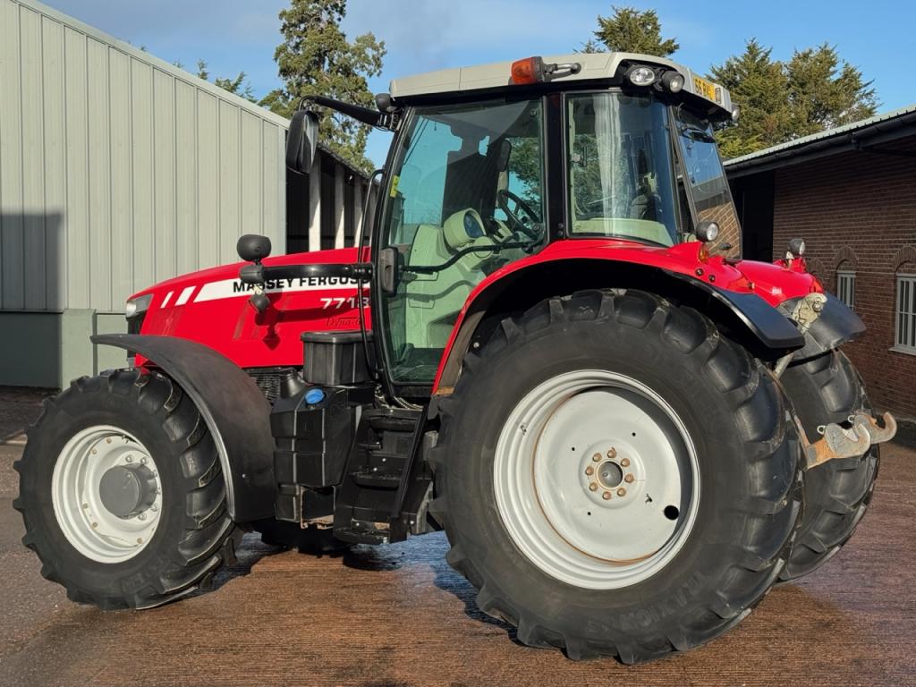 Massey Ferguson 7718 Efficient