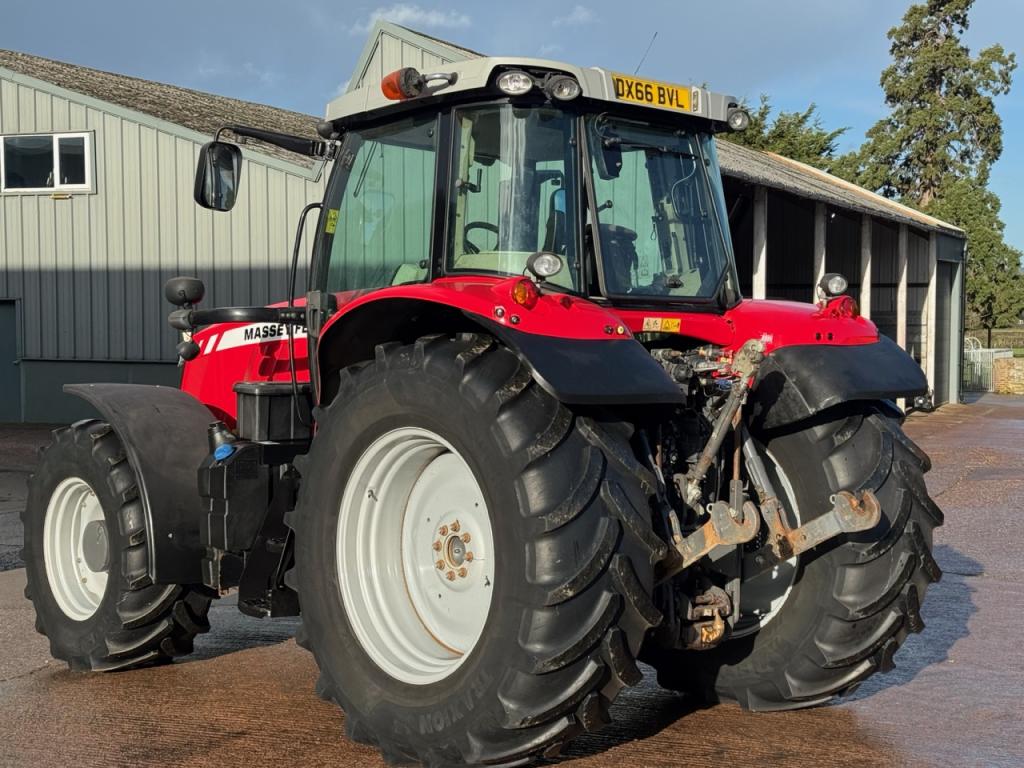 Massey Ferguson 7718 Efficient