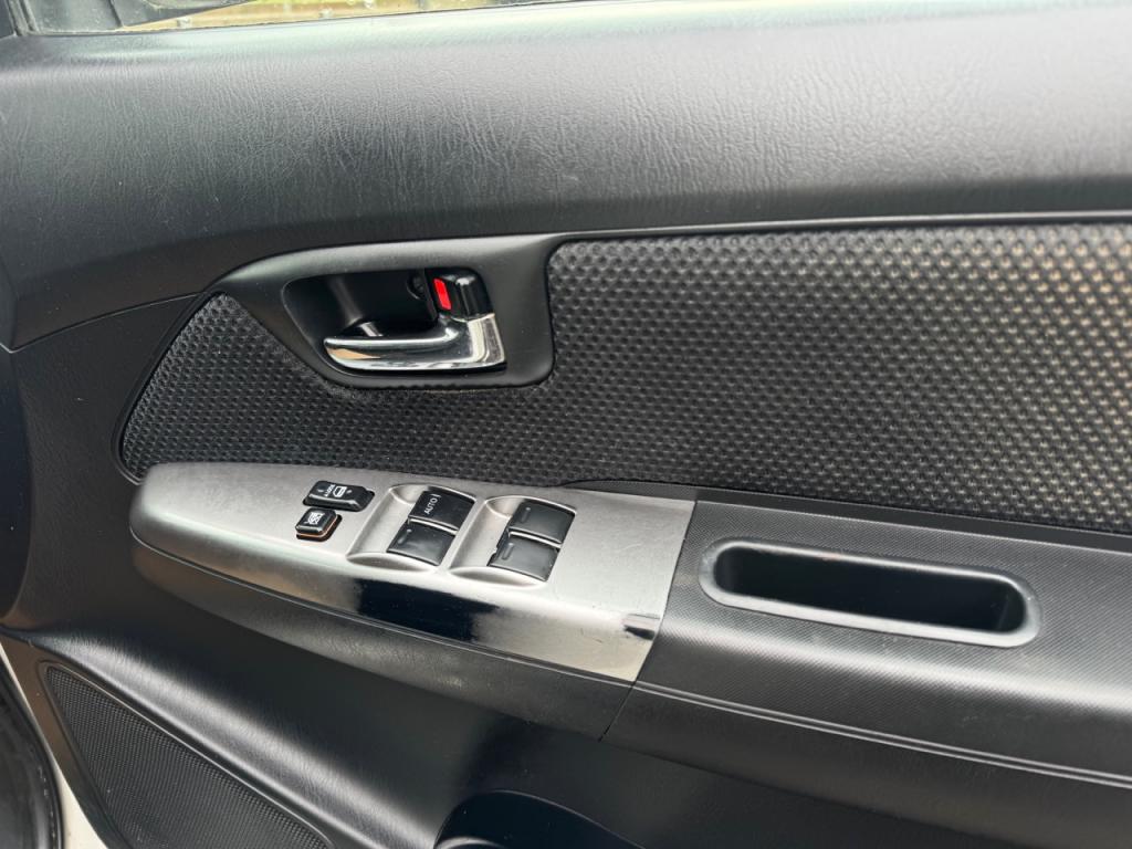 Toyota Hi-Lux Invincible 3.0 LT diesel