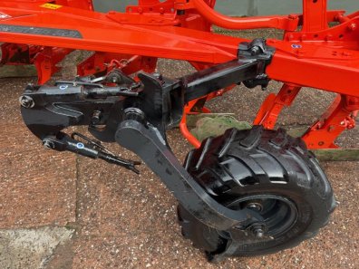 Kuhn Multi-Master MM123 4+1 furrow reversible plough