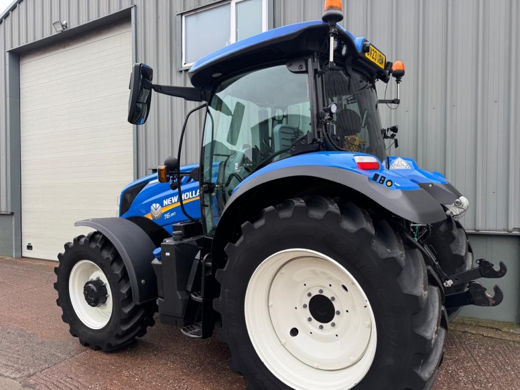 New Holland T6.180