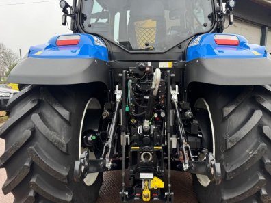 New Holland T6.180