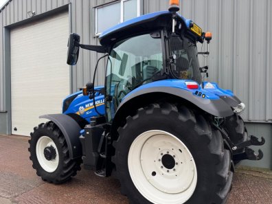 New Holland T6.180