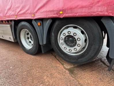 MAN TG-A 26.363 6x2 day cab lorry