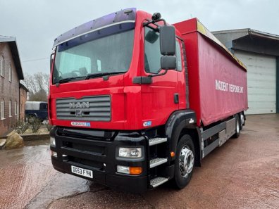 MAN TG-A 26.363 6x2 day cab lorry