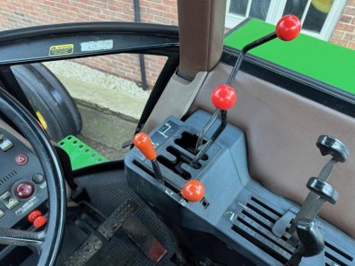 John Deere 3050